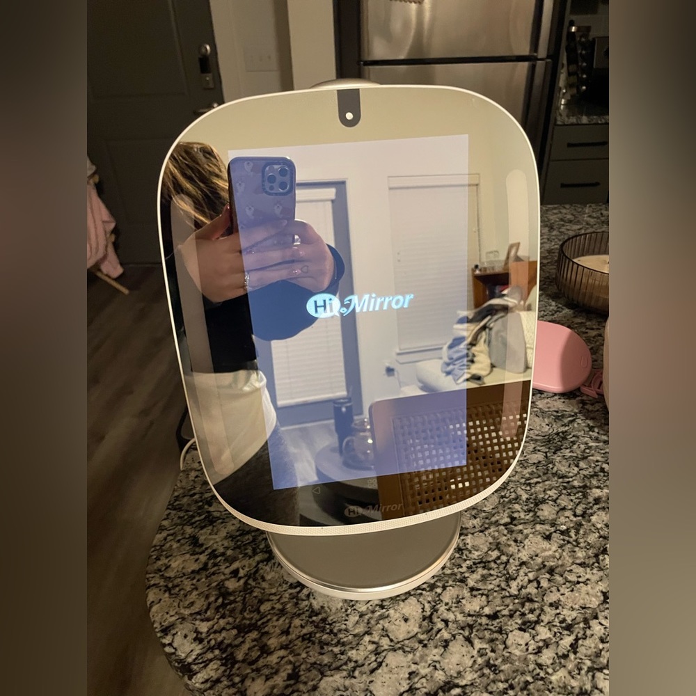 HiMirror mini mirror
